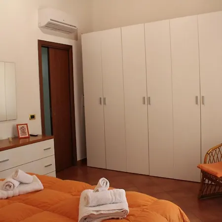Nimia Holiday home *